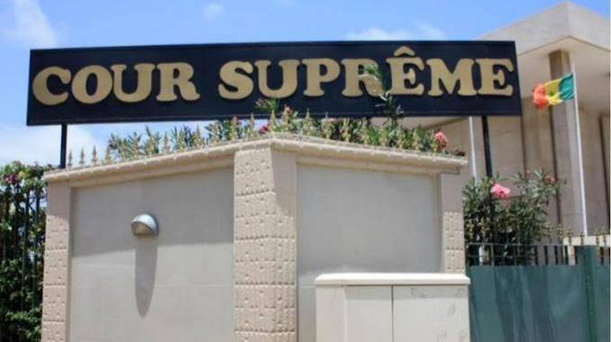 COUR SUPREME